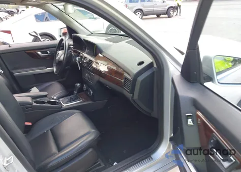 2012 Mercedes-Benz Glk 350 4Matic z USA, uszkodzony, nr VIN WDCGG8HB2CF925339